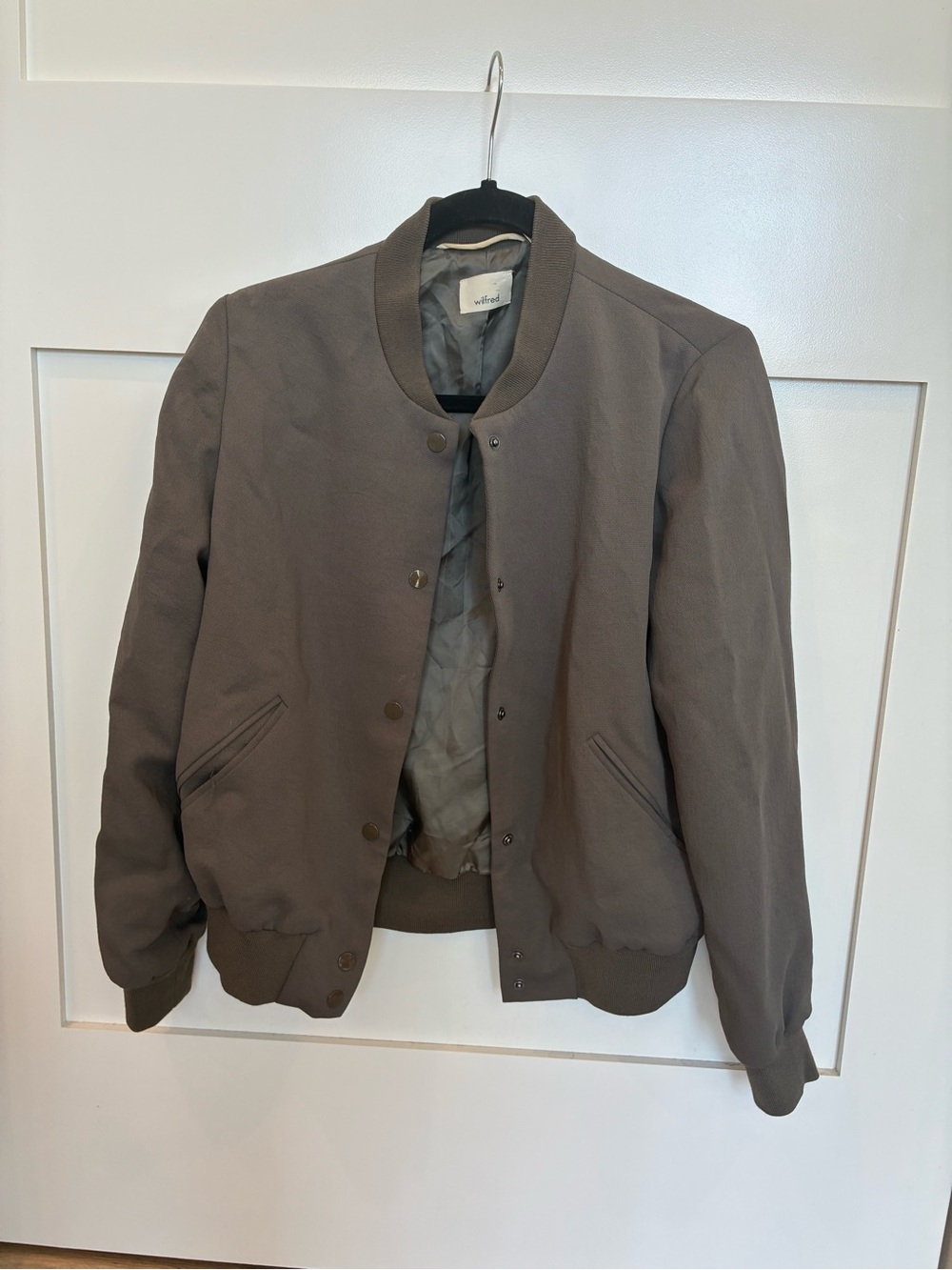 Aritzia Olive Gray Wilfred Poussin Bomber Jacket